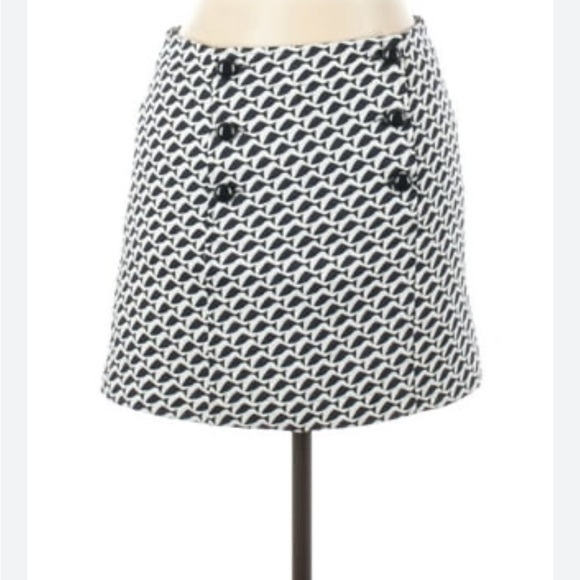 Vineyard Vines  Gio Fish Mini Skirt - Picture 2 of 7